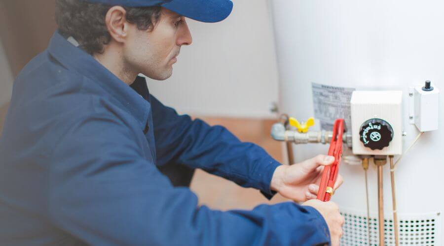 Local tankless water heater installation in Altoona, WI